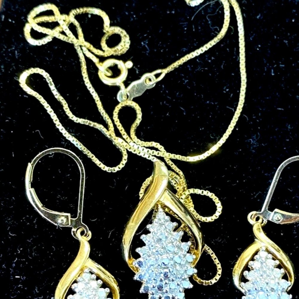 Gold Sterling Silver Hoop Earrings/Necklace Set Marked .925 PAJ Chain Italy